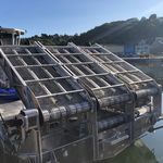 катер для сбора водорослей