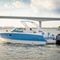 небольшой катер c подвесным мотором250 OSXChaparral
