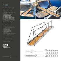 Pl395_Besenzoni_gangway